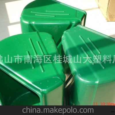 供應(yīng)塑料容器滾塑加工，滾塑塑料容器