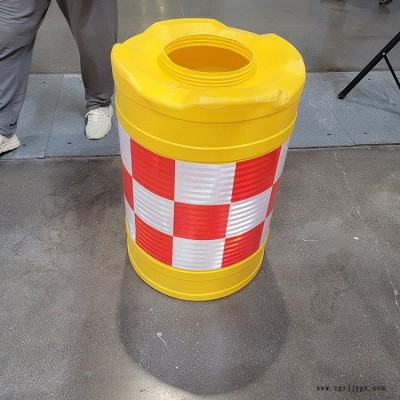 zc1吹塑防撞桶 反光塑料隔離墩 道路隔離防撞桶 道路交通設施