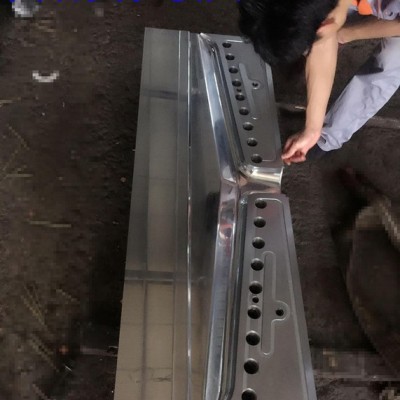 衣架式模頭模具，臺州黃巖擠出模具，加工定制塑料板材片材模具