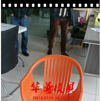 氣輔注塑椅子模具，歡迎外貿公司合作，可配制氮機注塑，出口巴西