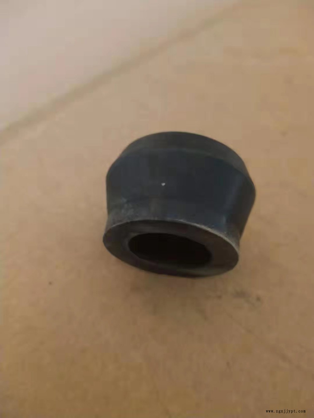 【 厚富】_不銹鋼水管套壓板_水管套壓板_傳感器配件模具定做 歡迎來(lái)電咨詢
